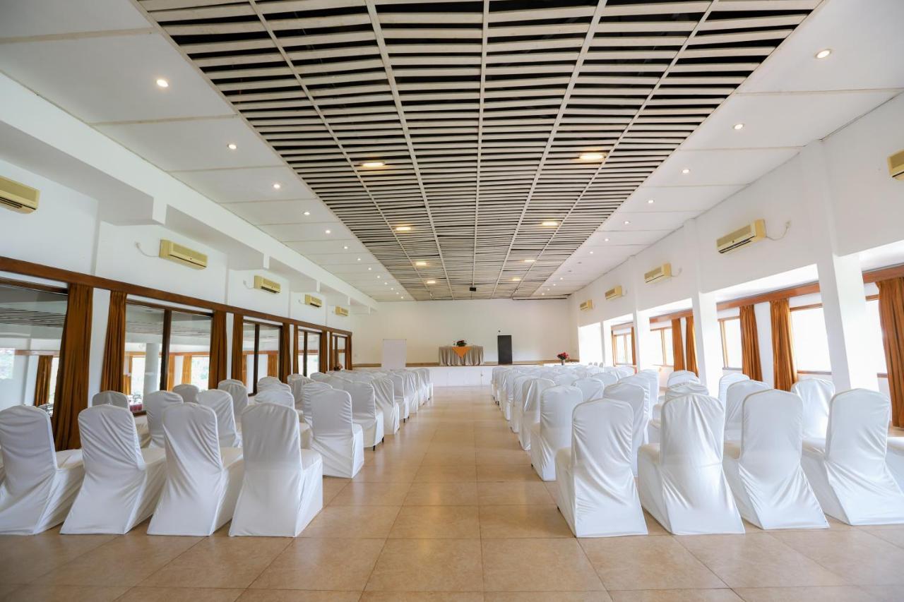 Resorte Marinha Dourada